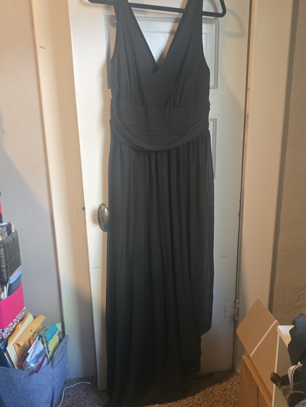 Black V-Neck Sleeveless Maxi Dress